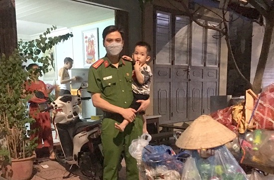 Chị Trần Thị Thu Huyền gửi thư cảm ơn Công an quận Hồng Bàng và Công an phường Hạ Lý